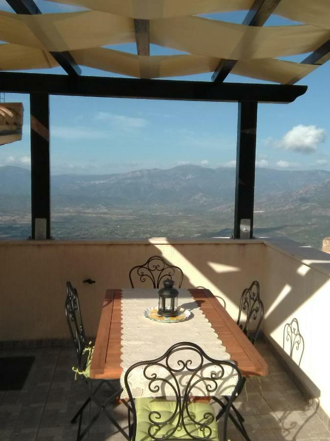 Casa Vacanze "Un Sogno Nel Blu'" Baunei Extérieur photo